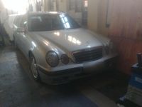 Usata Mercedes E220 143 CV (105 kW) 2000 Station wagon