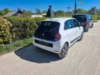 Second-hand Renault Twingo Dynamique 71 CP (52 kW) 2015 Alb Hatchback