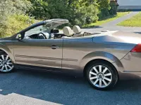 Gebraucht Ford Focus Cabriolet Titanium 136 PS (100 kW) 2008 Braun Cabrio