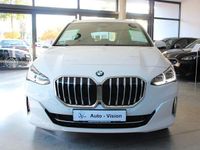 Gebraucht BMW 220 Active Tourer Luxury Line 170 PS (125 kW) 2022 Weiß Van / Kleinbus