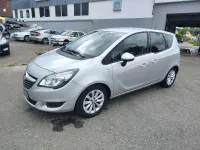 Gebraucht Opel Meriva drive 120 PS (88 kW) 2015 Silber Van / Kleinbus