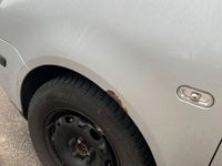 Gebraucht VW Polo 75 PS (55 kW) 2002 Silber Kleinwagen