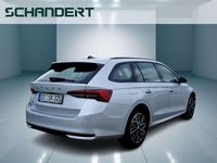 Gebraucht Skoda Octavia Selection 150 PS (110 kW) 2024 Brillantsilber metallic Kombi