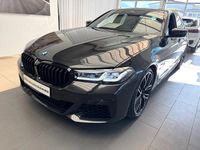 Gebraucht BMW M550 Performance 530 PS (389 kW) 2022 Grau Limousine