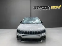 Neu Jeep Avenger Summit 110 PS (80 kW) 2026 Gris stone SUV
