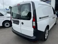 Gebraucht VW Caddy 102 PS (75 kW) 2022 Weiß Van / Kleinbus