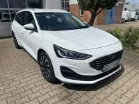 Gebraucht Ford Focus Titanium 125 PS (91 kW) 2023 Weiß Kombi