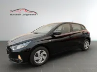 Gebraucht Hyundai i20 Select 101 PS (74 kW) 2022 Schwarz Kleinwagen