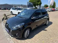 Gebraucht Hyundai i10 GO! 67 PS (49 kW) 2023 Schwarz Kleinwagen