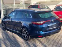 Gebraucht Renault Mégane GrandTour Bose Edition 140 PS (102 kW) 2019 Blau Kombi