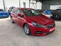 Usado Opel Astra Elegance 145 CV (106 kW) 2020 Rojo Familiar