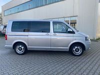 Gebraucht VW Caravelle 179 PS (131 kW) 2013 Silber Van / Kleinbus