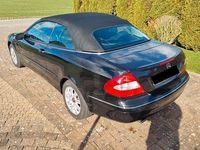 Gebraucht Mercedes CLK280 Elegance 231 PS (169 kW) 2008 Schwarz Cabrio