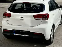 Gebraucht Kia Rio Vision 101 PS (74 kW) 2021 Weiß Limousine