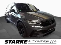 Gebraucht VW Tiguan Style 193 PS (141 kW) 2021 Grau (delfingrau metallic) SUV