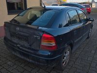 Gebraucht Opel Astra 101 PS (74 kW) 2002 Blau Limousine