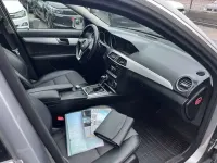 Gebraucht Mercedes C180 156 PS (114 kW) 2012 Grau Kombi