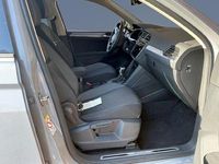 Gebraucht VW Tiguan Active 150 PS (110 kW) 2022 Mondsteingrau SUV