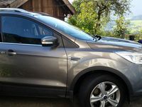 gebraucht Ford Kuga nur 24742 km , super Ausstattung Wie neu