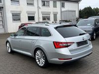 Gebraucht Skoda Superb Style 190 PS (139 kW) 2018 Silber Kombi