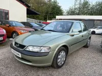 Brugt Opel Vectra 1997 Grøn Sedan