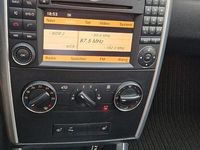 Gebraucht Mercedes B200 140 PS (102 kW) 2009 Grau Van / Kleinbus