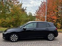 Gebraucht VW Golf VIII Active 150 PS (110 kW) 2023 Schwarz Limousine