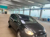 Gebraucht Ford S-MAX S 140 PS (102 kW) 2012 Schwarz Van / Kleinbus