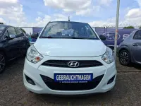 Gebraucht Hyundai i10 Style 69 PS (50 kW) 2013 Weiß Kleinwagen