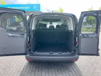 Używany VW Caddy Basis 102 KM (75 kW) 2025 Niebieski Minivan