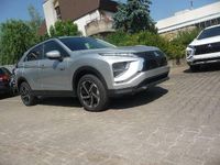 Neu Mitsubishi Eclipse Cross Basis 188 PS (138 kW) 2025 Silber SUV