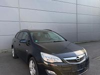 Gebraucht Opel Astra 120 PS (88 kW) 2011 Schwarz Kombi