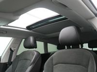 Gebraucht VW Arteon Elegance 200 PS (147 kW) 2023 Grau / mondstein grau Kombi