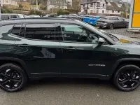 Uusi Jeep Compass North 131 HP (96 kW) 2025 Vihreä Katumaasturi