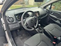 Gebraucht Renault Clio GrandTour Dynamique 90 PS (66 kW) 2014 Silber Kombi