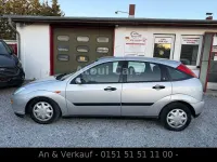 Usata Ford Focus Trend 101 CV (74 kW) 2000 Argento Berlina