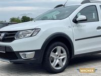 Gebraucht Dacia Sandero Stepway Ambiance 90 PS (66 kW) 2015 Weiß Limousine