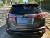 Gebraucht Toyota RAV4 155 PS (114 kW) 2017 Grau SUV