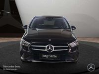 Gebraucht Mercedes E250 Progressive 160 PS (117 kW) 2022 Schwarz Limousine