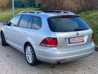 gebraucht VW Golf VI Variant Match 1,6 TDI DSG Panoramadach !