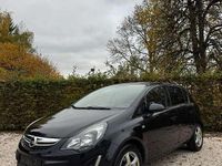 Gebraucht Opel Corsa Color Edition 75 PS (55 kW) 2015 Limousine