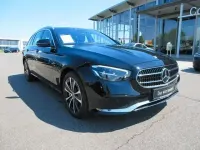 Gebraucht Mercedes E300 Avantgarde 320 PS (235 kW) 2022 Schwarz Limousine