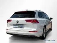 Gebraucht VW Golf VIII Life 116 PS (85 kW) 2024 Pure white Kombi