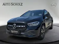 Gebraucht Mercedes GLA200 Progressive 163 PS (119 kW) 2022 Schwarz SUV