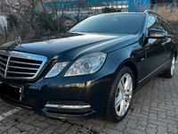 Gebraucht Mercedes E200 Avantgarde 184 PS (135 kW) 2010 Schwarz Kombi