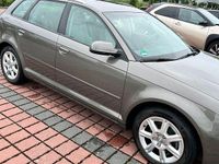 Gebraucht Audi A3 Ambiente 125 PS (91 kW) 2011 Braun Kleinwagen