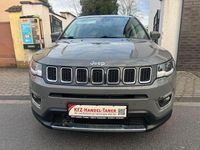 Gebraucht Jeep Compass Limited 150 PS (110 kW) 2020 Grau SUV