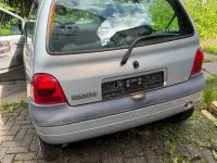 Gebraucht Renault Twingo Authentique 58 PS (42 kW) 2001 Silber Kleinwagen