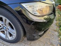 Gebraucht BMW 318 143 PS (105 kW) 2012 Schwarz Kombi