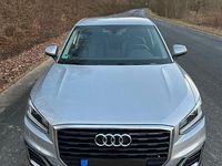 Gebraucht Audi Q2 Ambiente 150 PS (110 kW) 2019 Silber SUV